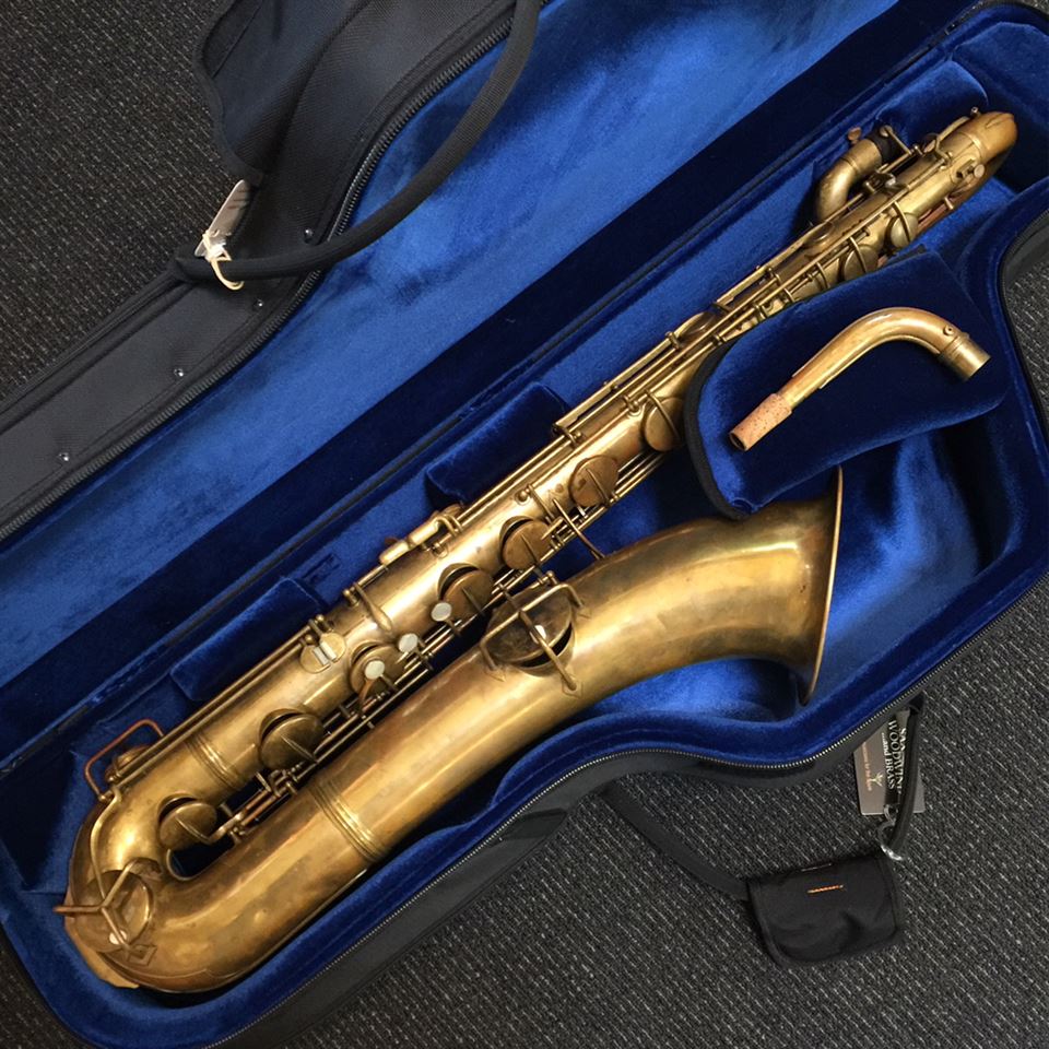 conn-new-wonder-baritone-saxophone-vintage-and-second-hand-sax